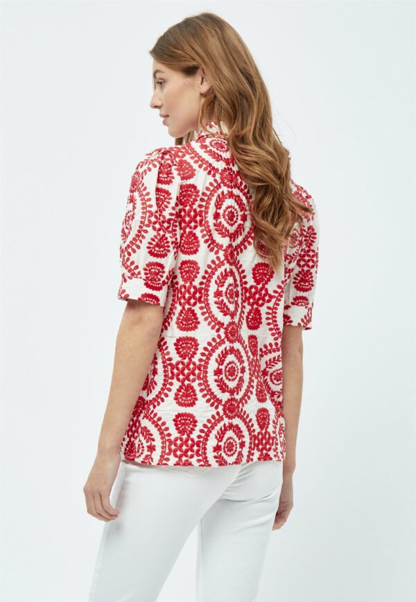Minus Musia shirt