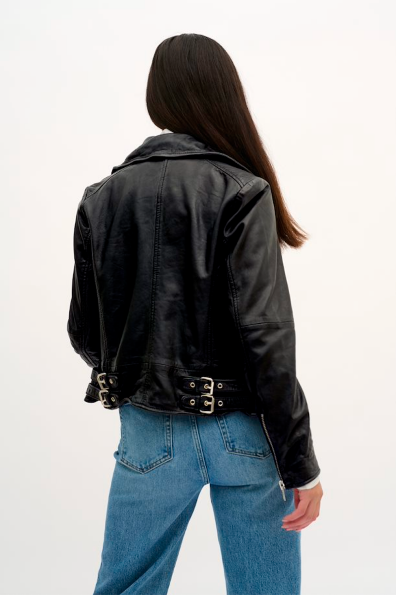 MEW 02 The leather jacket