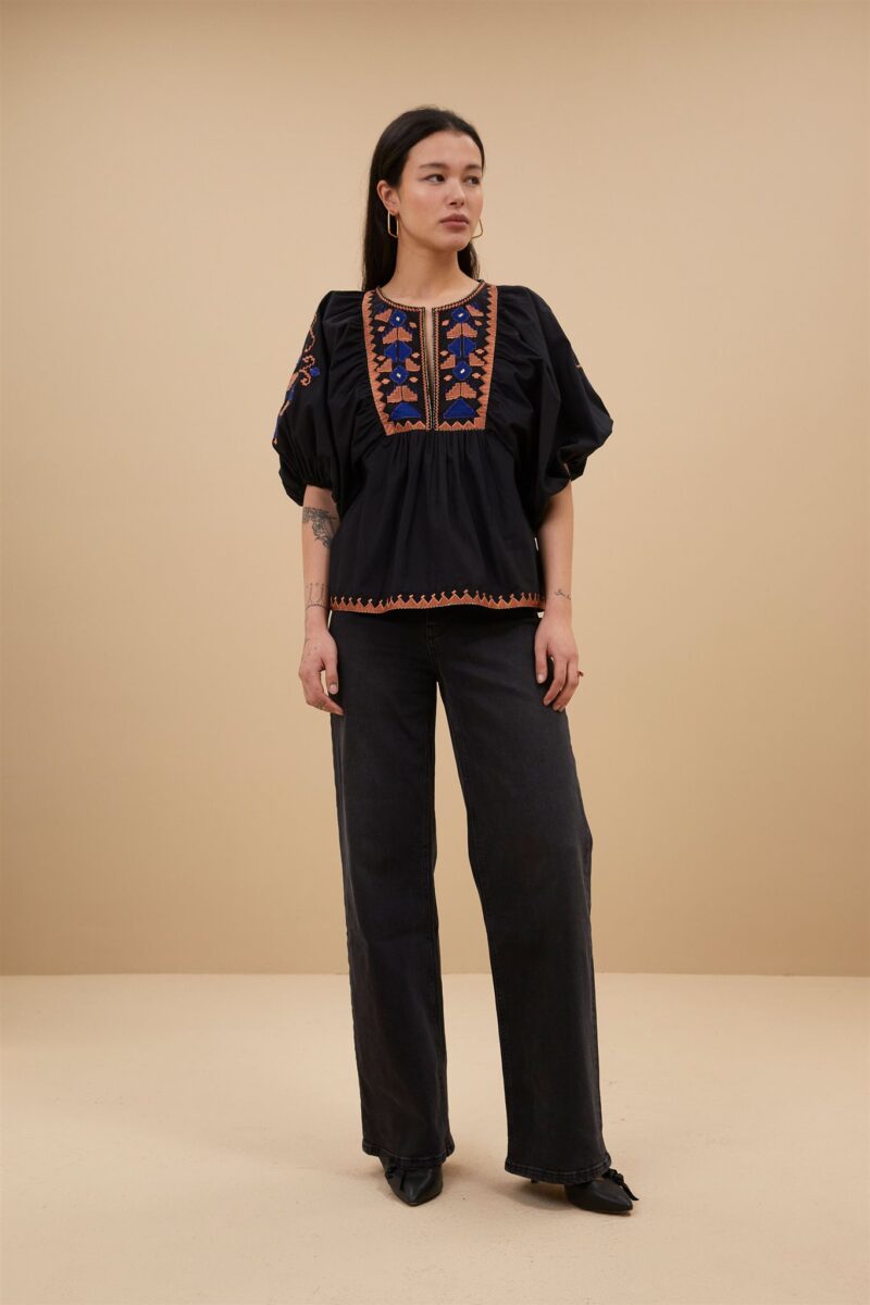 By-Bar Gabie embroidery blouse