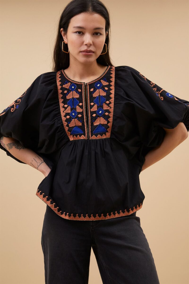 By-Bar Gabie embroidery blouse