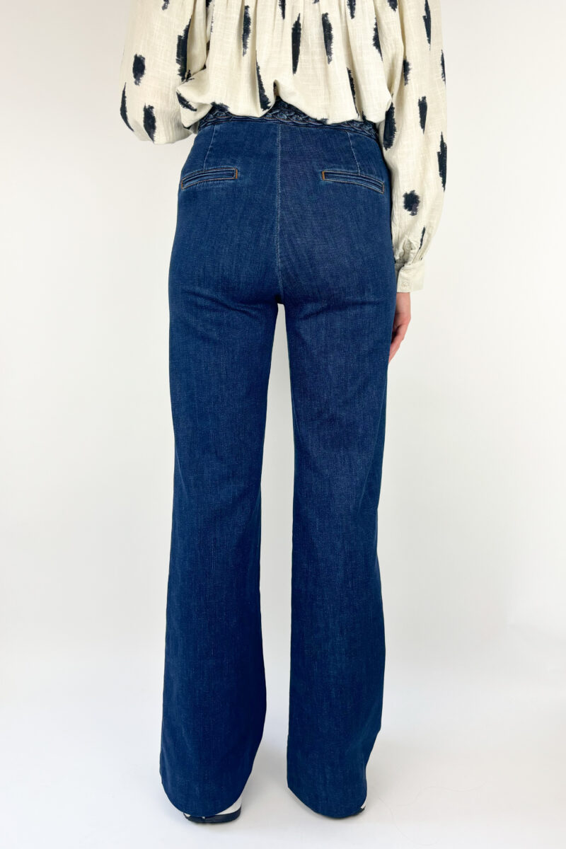 Maison Hotel Ross pant