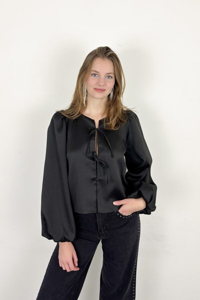 Neo Noir Daliska satin blouse