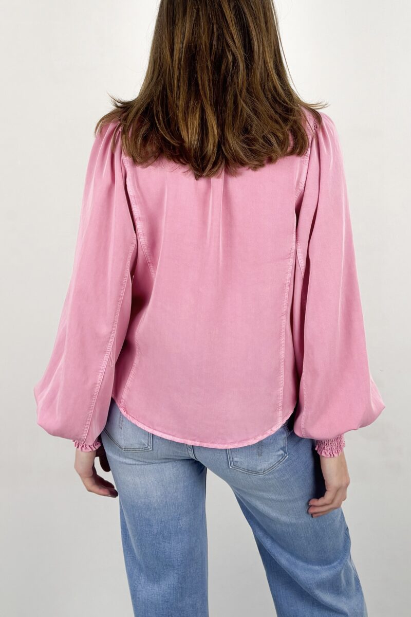 Gossia Myago shirt