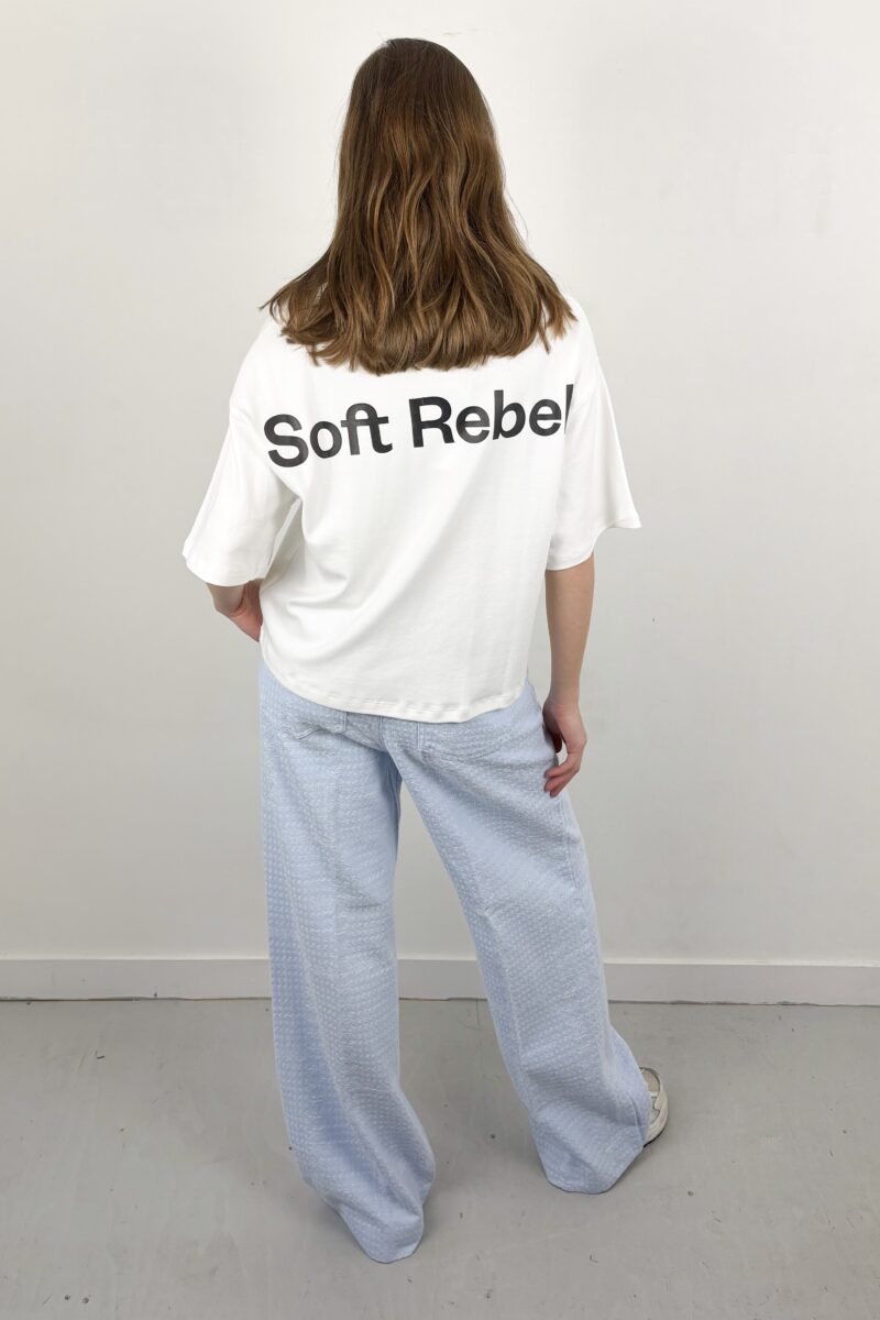 Soft Rebels Hella wide logo T