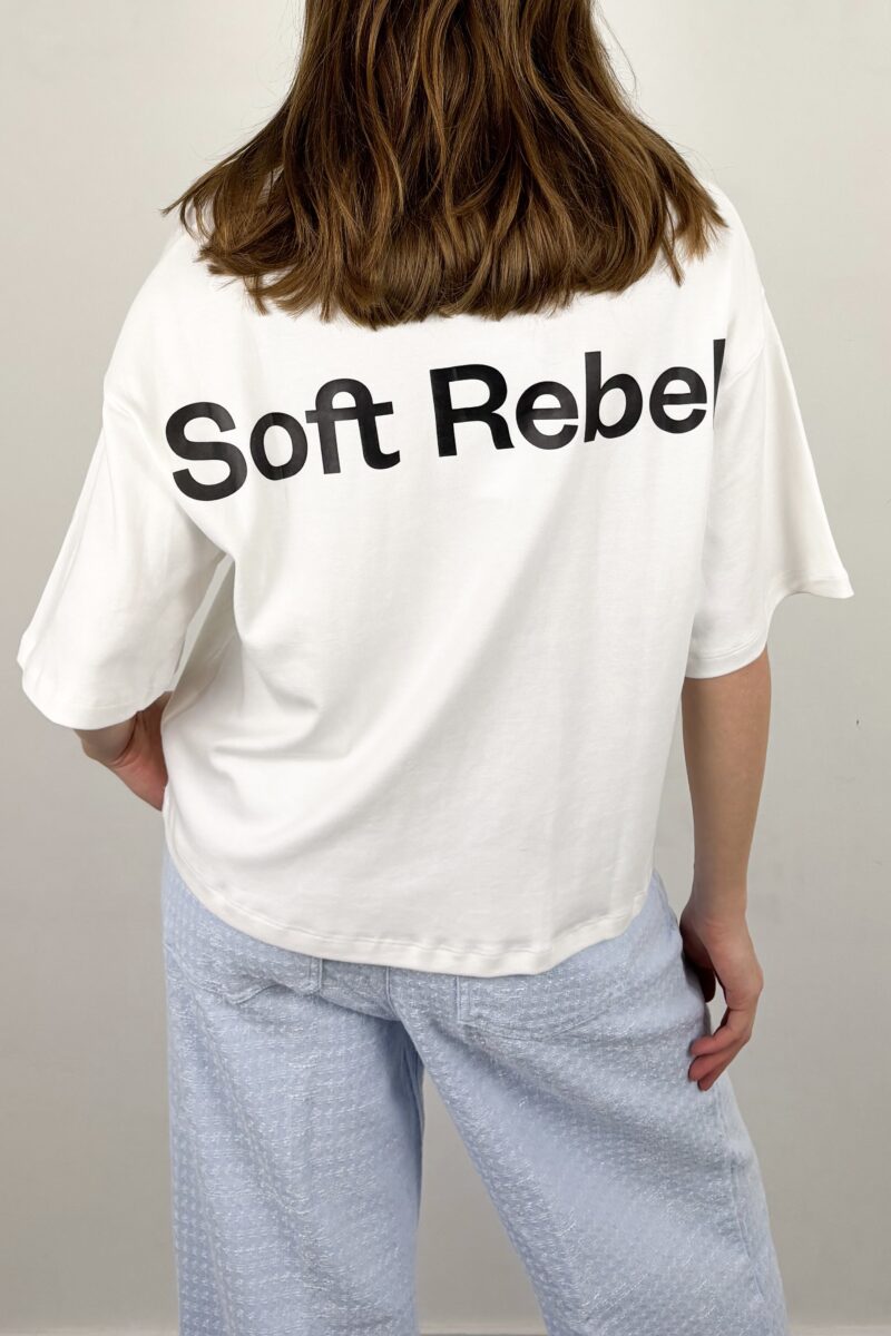 Soft Rebels Hella wide logo T