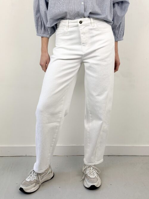 By-Bar Begum white pants