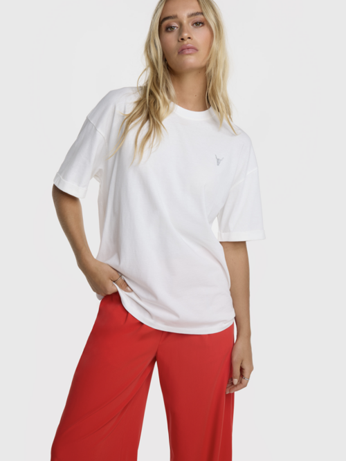 Alix Adventure t-shirt
