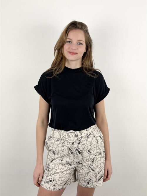 Est'Seven Trinity shorts