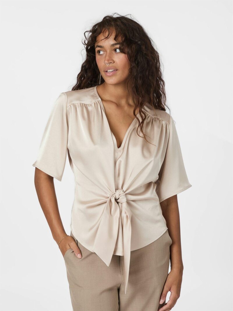 Neo Noir Casadia sateen blouse