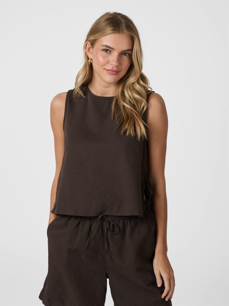 Neo Noir Svetlana linen top
