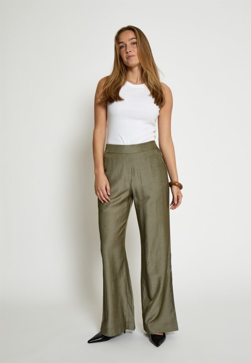 Peppercorn Bea wide pant