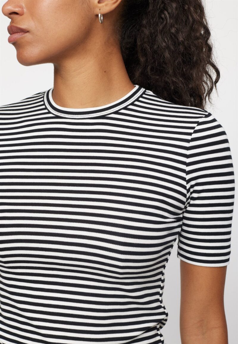 Soft Rebels Fenja stripe ss to