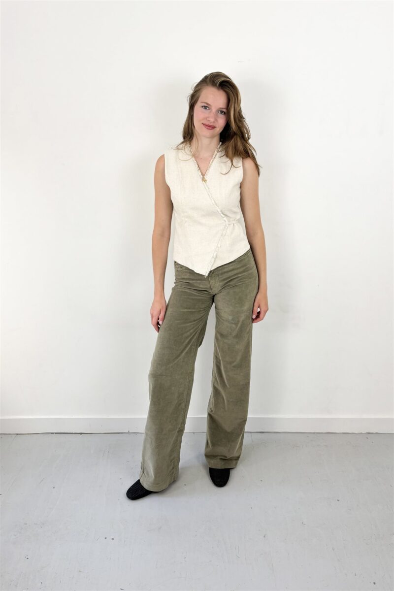Lois Palazzo military olive