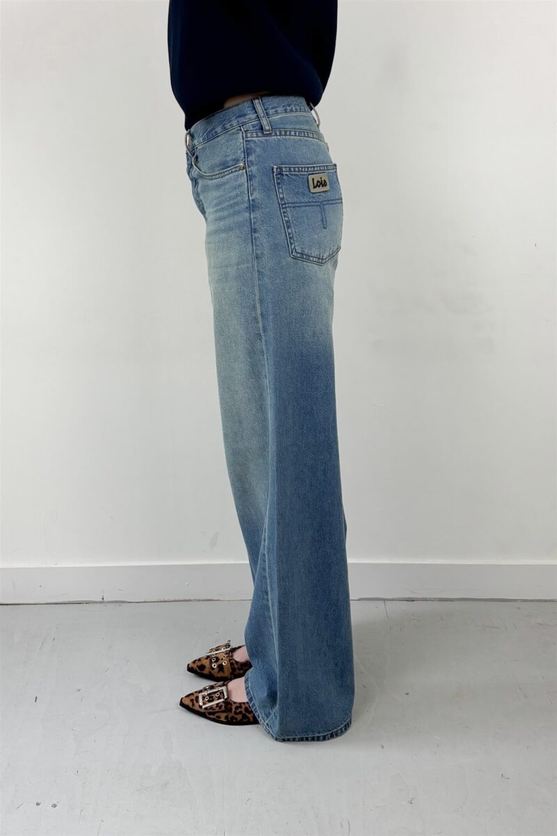 Lois Skater loose double stone