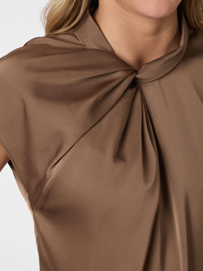 Neo Noir Fleur drapy blouse