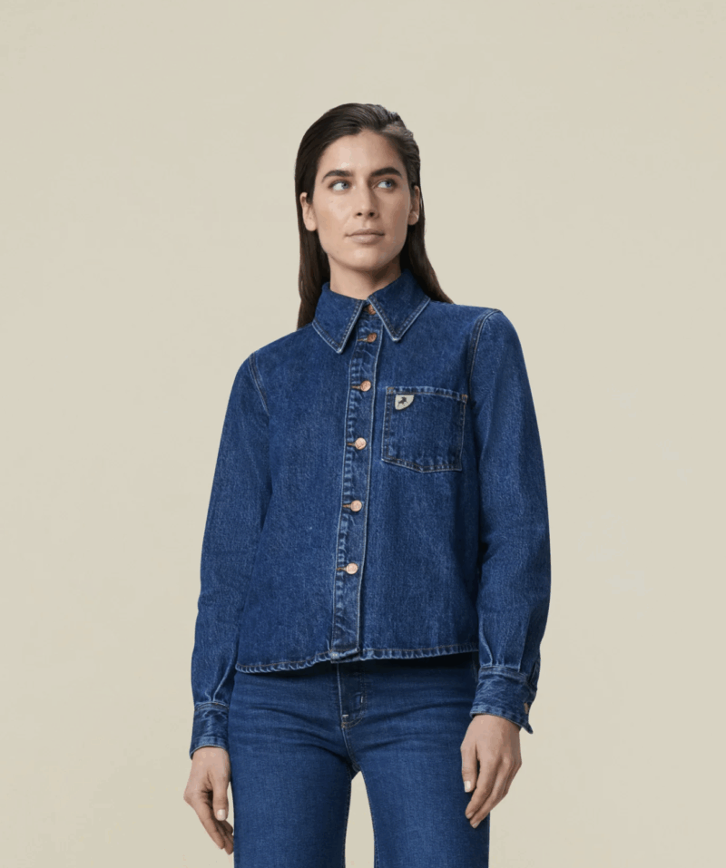 Lois Isa dark shirt