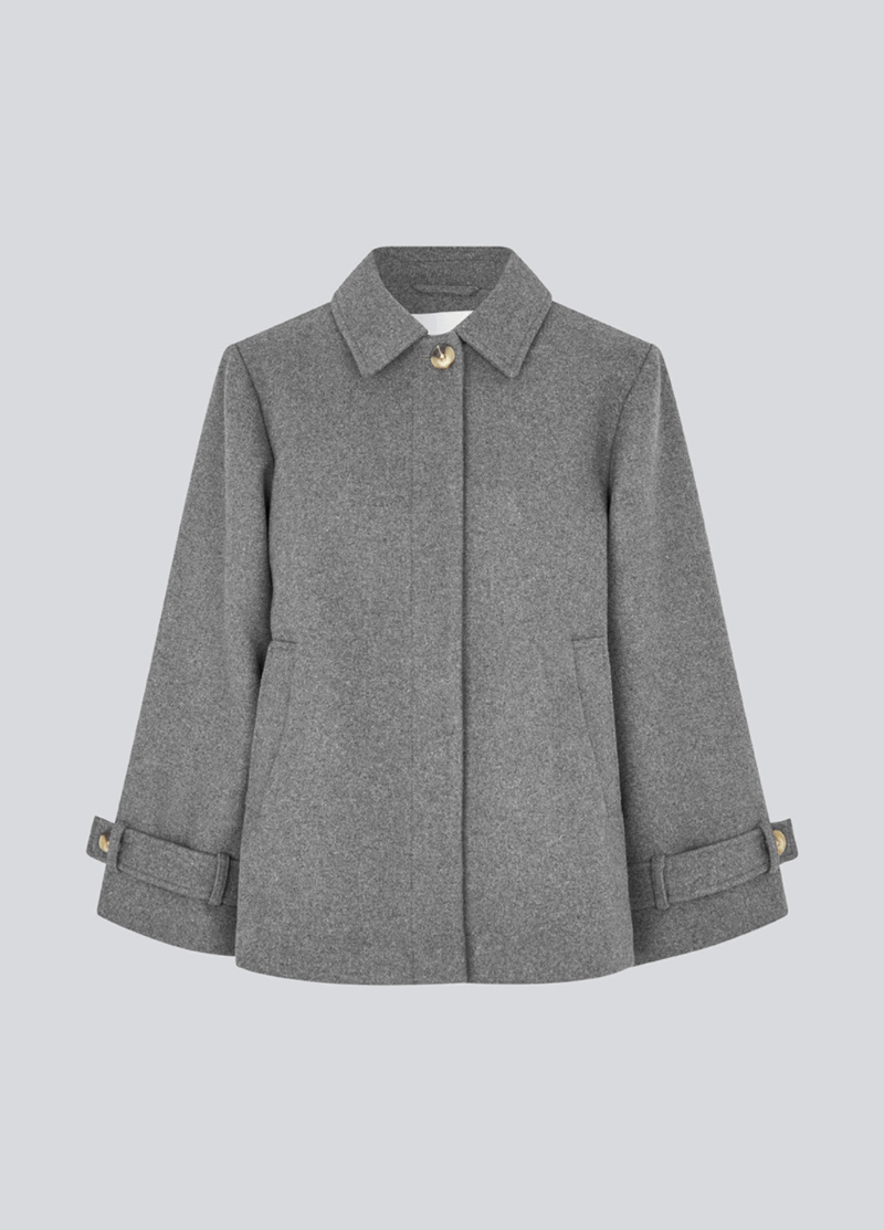 Modstrom Ofia short jacket