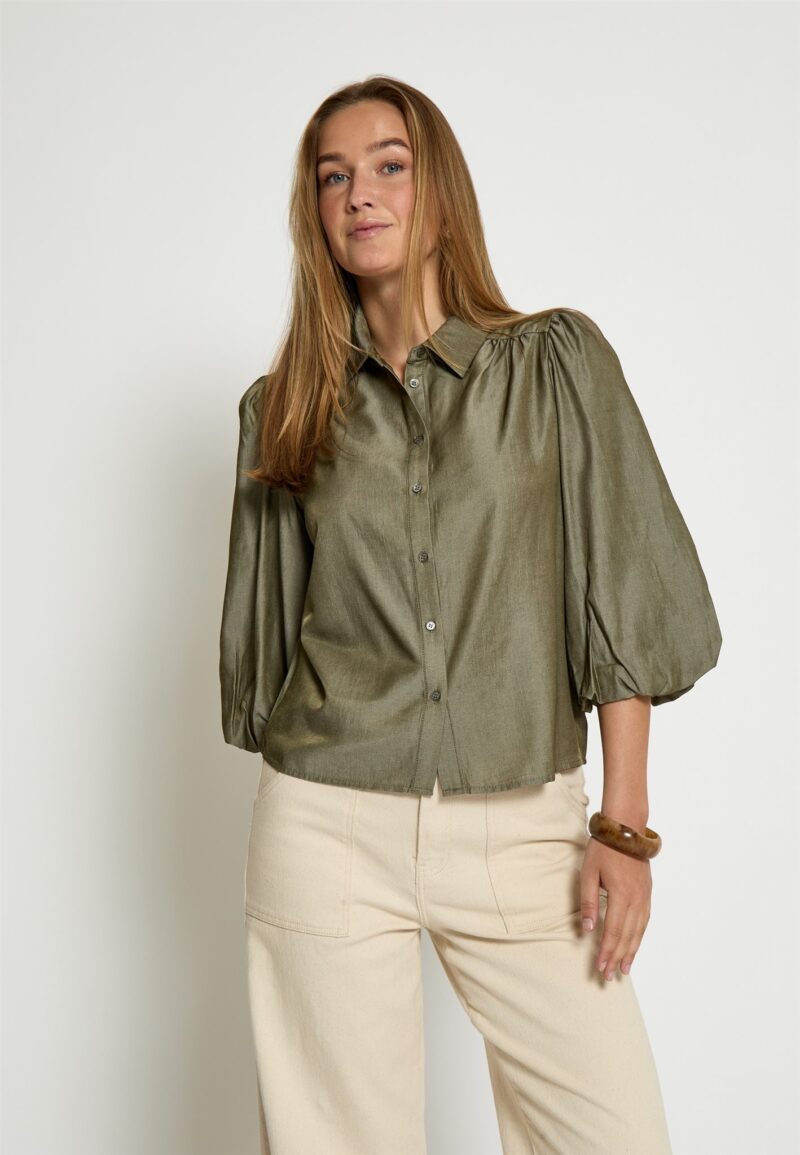 Peppercorn Bea shirt