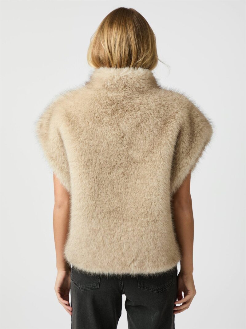 Neo Noir Kevini faux fur vest