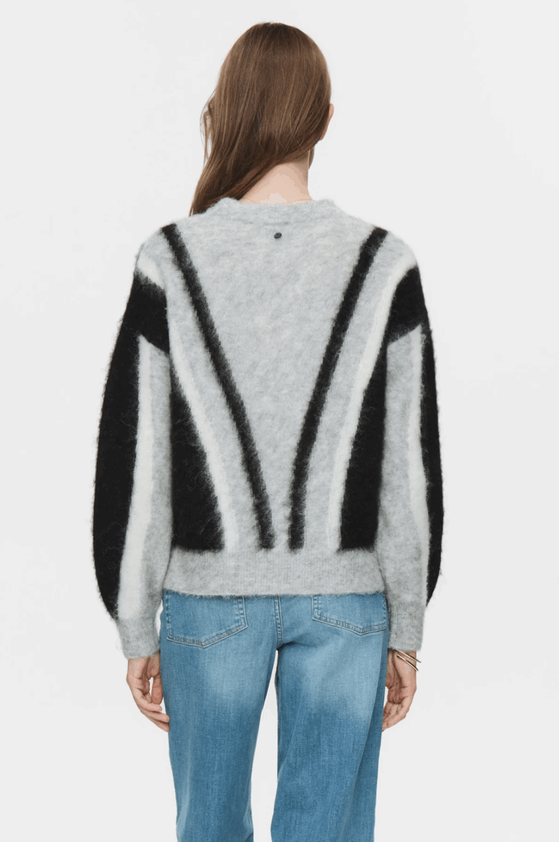 Numph Nusuri brush pattern pul
