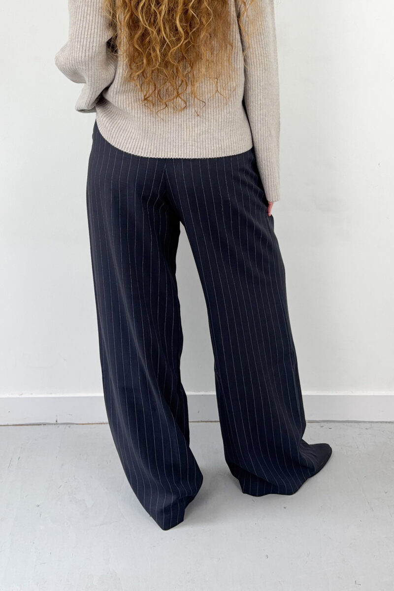 Haute Michelle pin tall pant