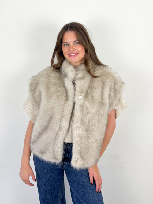Neo Noir Kevini faux fur vest