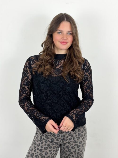 Peppercorn Lorna lace top