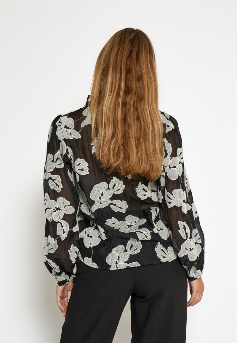 Peppercorn Magdalena shirt