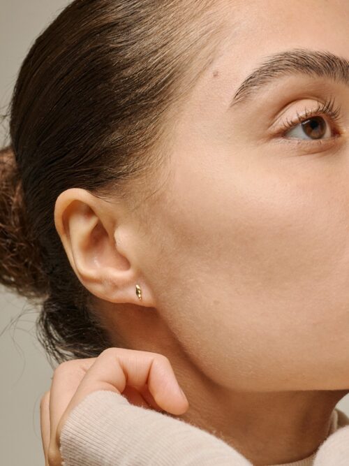 Enamel India petit studs