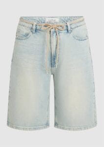 Circle of Trust Jona long shor