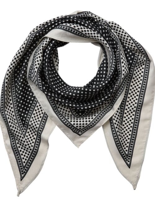Co Couture Sisu scarf Co Couture Sisu scarf