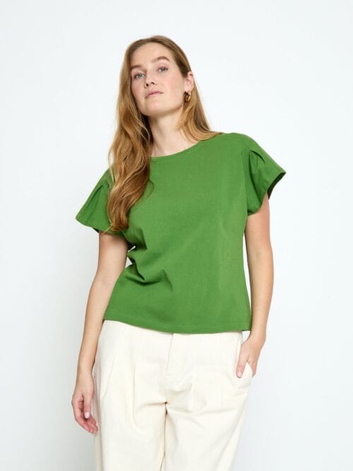 Peppercorn Oxa gots shirt