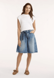 Circle of Trust Dae short