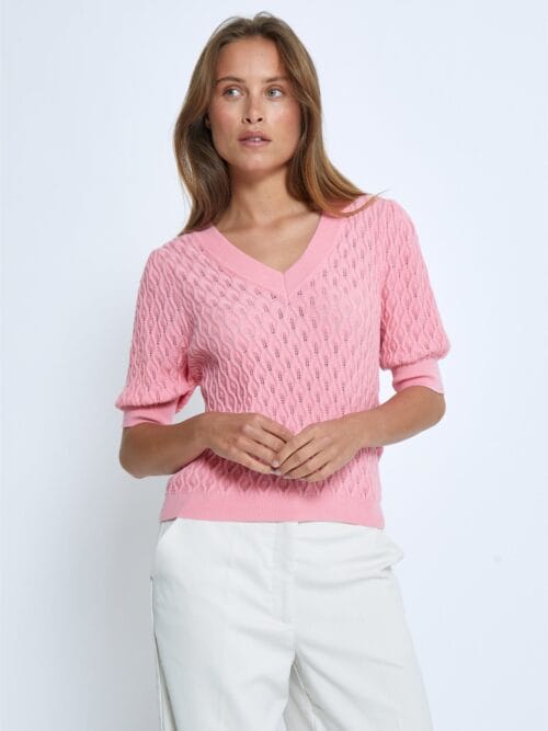 Peppercorn Rosalia puff sleeve