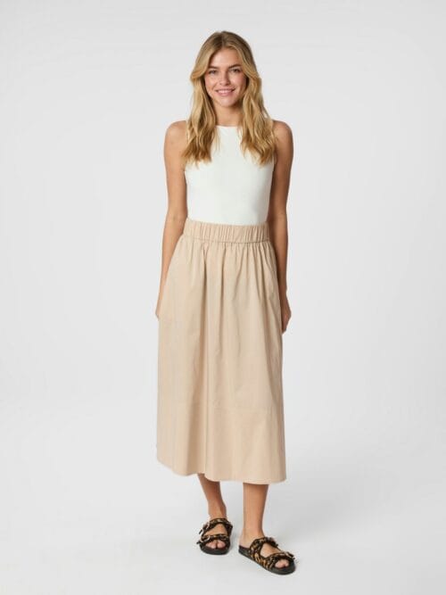 Neo Noir Yara poplin skirt