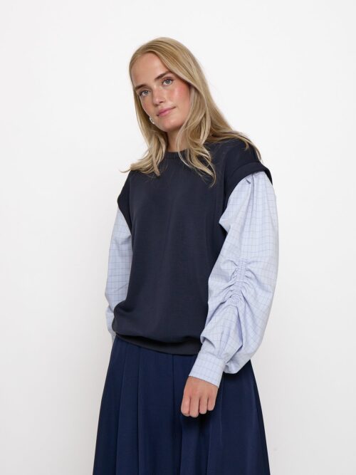 Peppercorn Sidney sweat