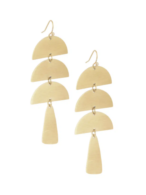 Ellen Beekmans lang earring