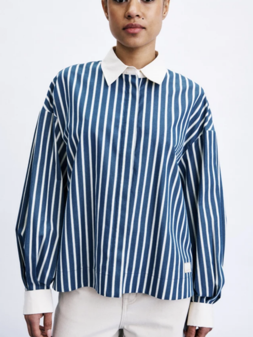 Frnch Mandrakia blouse Frnch Mandrakia blouse