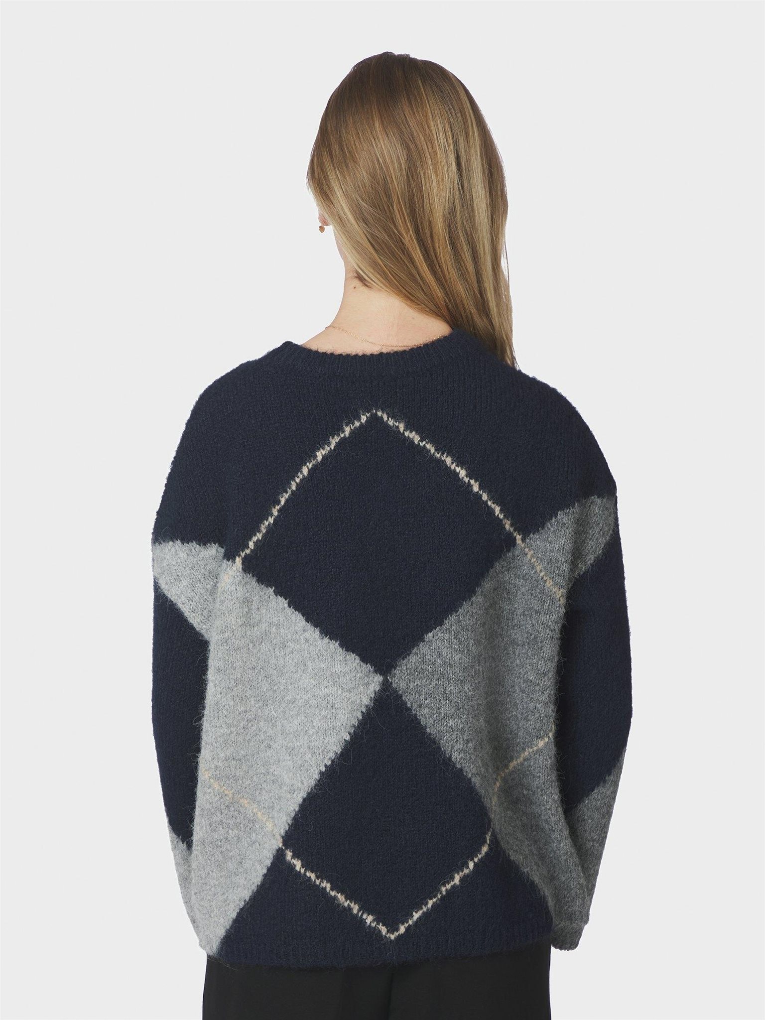 Neo Noir Inga fluff knit Neo Noir Inga fluff knit