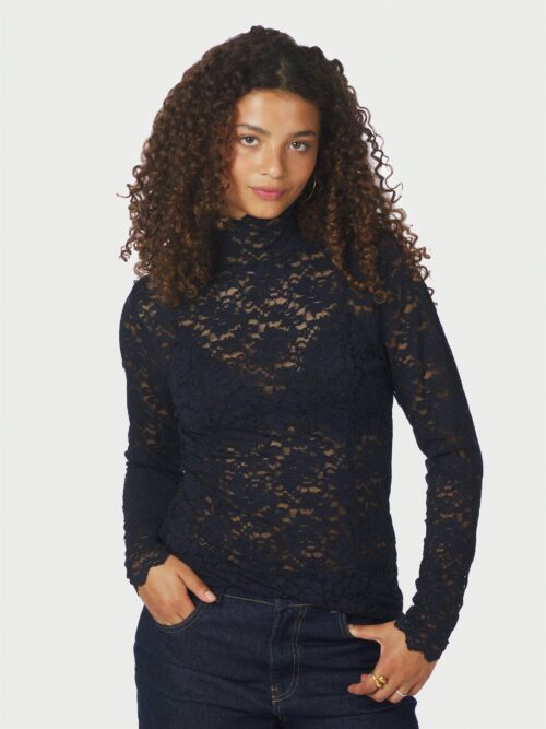 Neo Noir Liza lace flower top