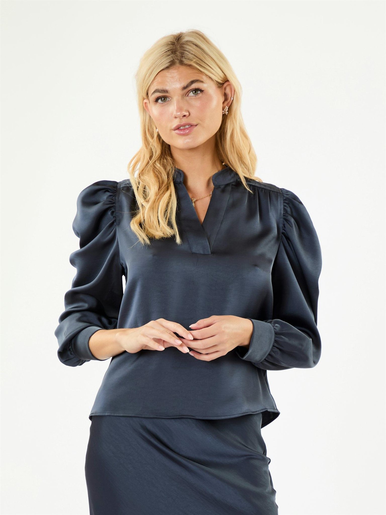 Neo Noir Rosslyn sateen Neo Noir Rosslyn sateen