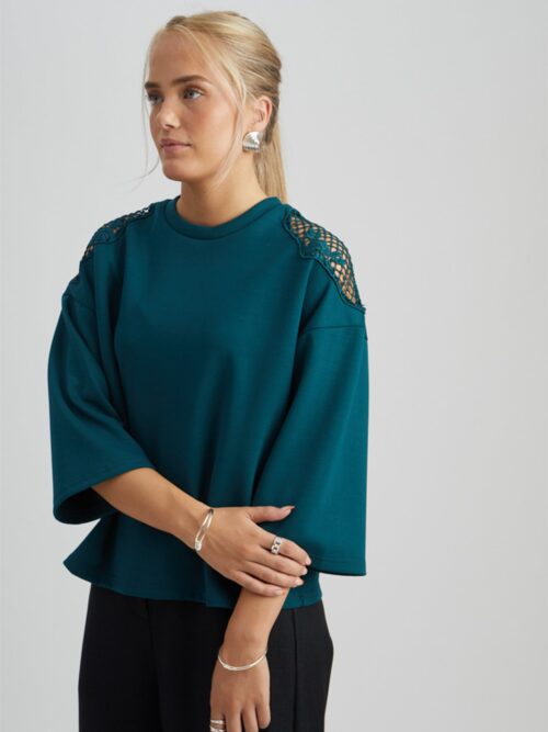 Peppercorn Tomine sweat